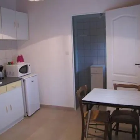 Holiday home Du Figuier *
